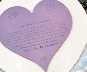 The wording on the heart calls Patty Goodwine and Evelyn Starner, “family, friends and neighbors” and says they will “Never be forgotten.”